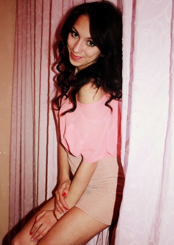 Кара, 22 года